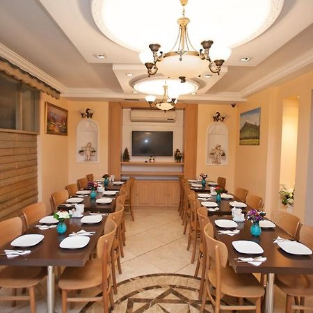 Hotel Bulvar Истанбул Екстериор снимка