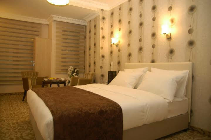 Hotel Bulvar Истанбул Екстериор снимка